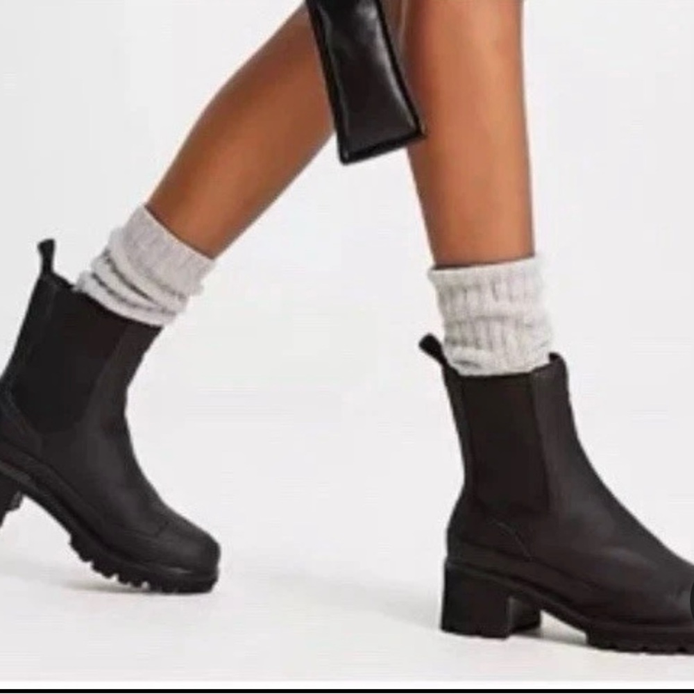 Timberland Kori park 2.0 Women’s Chelsea Boot Black Size 9.5 - Picture 2 of 6